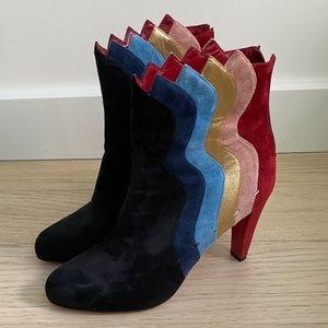 Christian Louboutin Wavy - W39